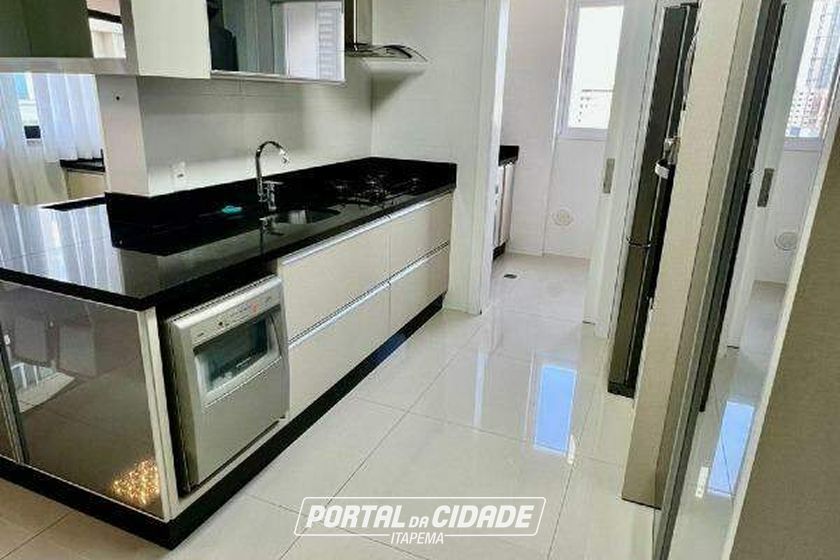 Apartamento para alugar - 130m&sup2; - Centro