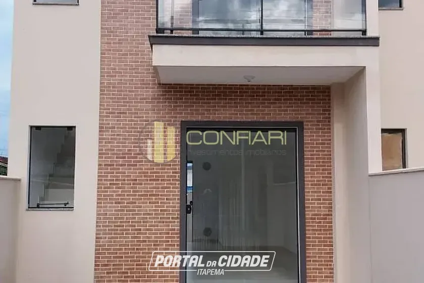 Sobrado &agrave; venda - 67m&sup2; - Morretes