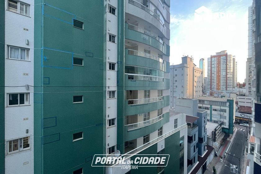 Apartamento para alugar - 140m&sup2; - Centro