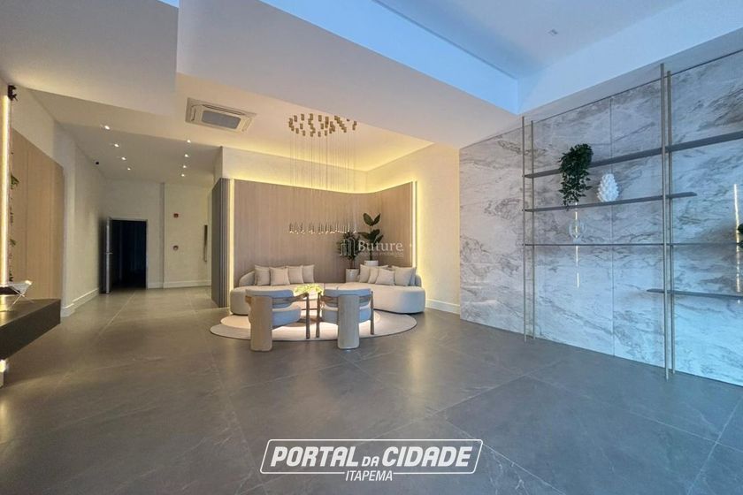 Apartamento &agrave; venda - 177m&sup2; - Meia Praia