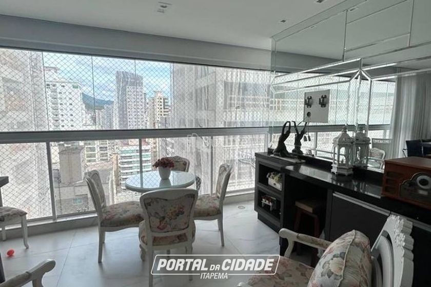 Apartamento &agrave; venda - Meia Praia