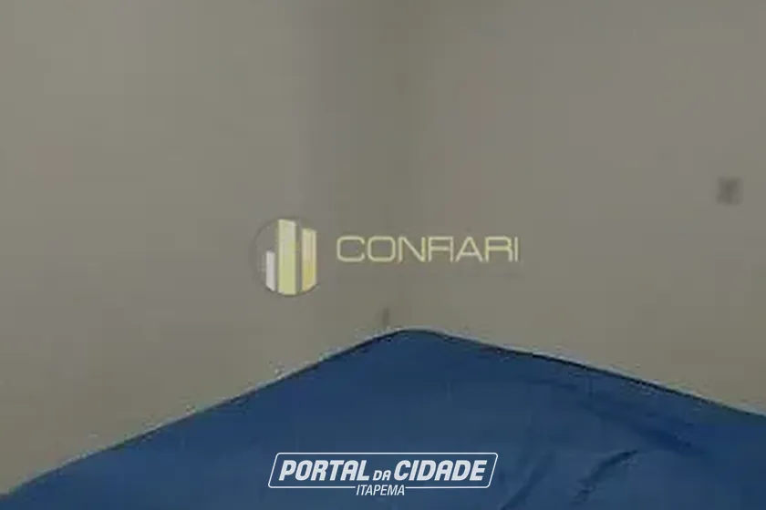 Apartamento para alugar - 120m&sup2; - Meia Praia
