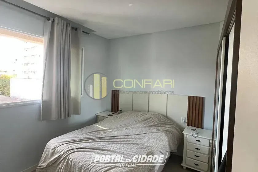 Apartamento para alugar - 80m&sup2; - Meia praia