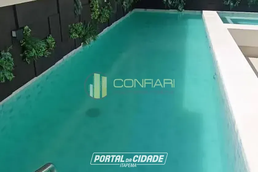 Apartamento &agrave; venda - 129m&sup2; - Meia Praia