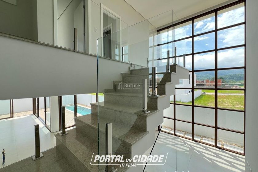 Casa &agrave; venda - 319m&sup2; - 