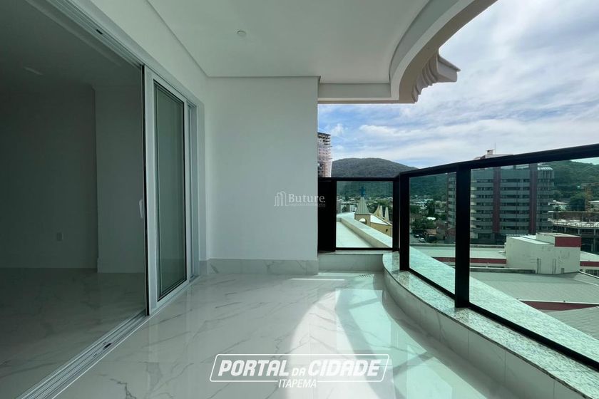 Apartamento &agrave; venda - 243m&sup2; - Canto da Praia