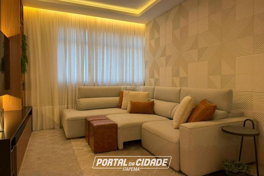 Apartamento &agrave; venda - 162m&sup2; - Meia Praia