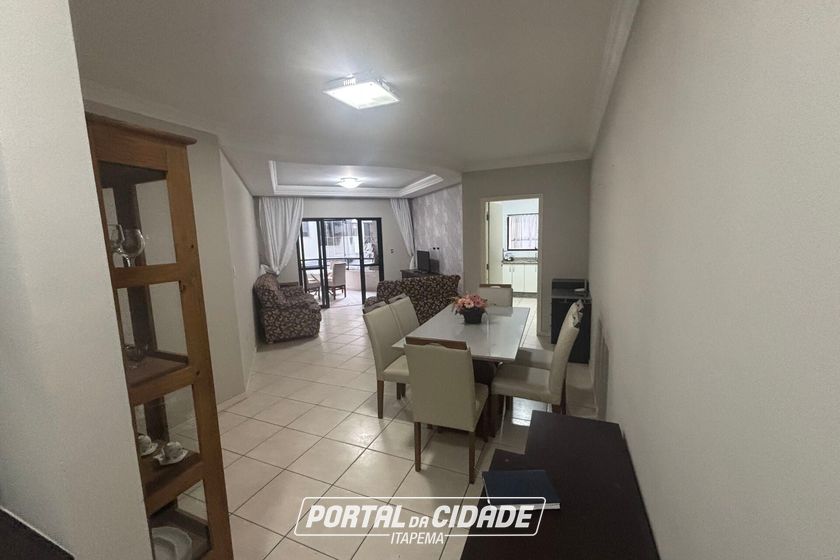 Apartamento &agrave; venda - Meia Praia
