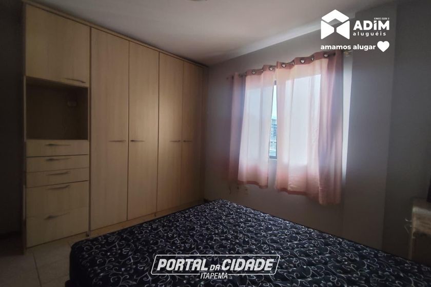 Apartamento para alugar - 130m&sup2; - Centro