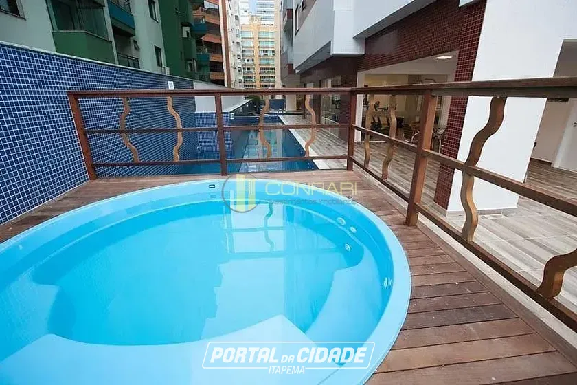 Apartamento para alugar - 182m&sup2; - Meia Praia