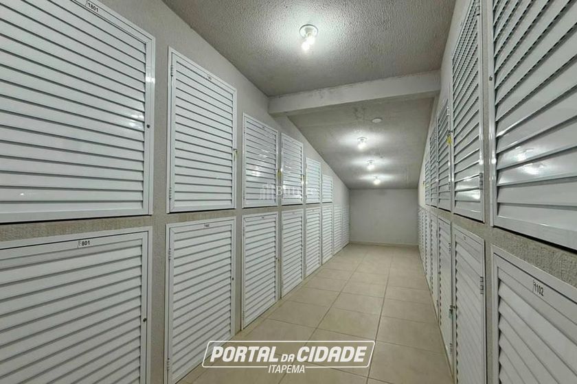 Apartamento &agrave; venda - Meia Praia