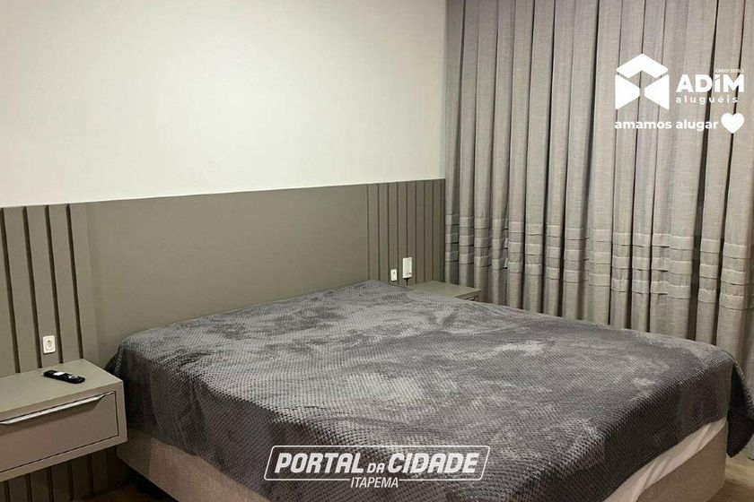Apartamento para alugar - 200m&sup2; - Meia Praia