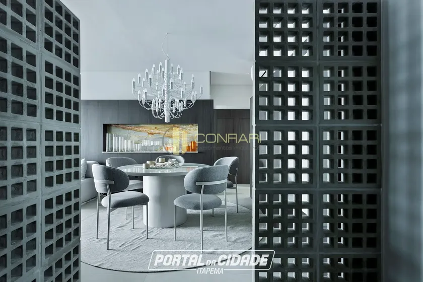 Apartamento &agrave; venda - 128m&sup2; - Meia Praia