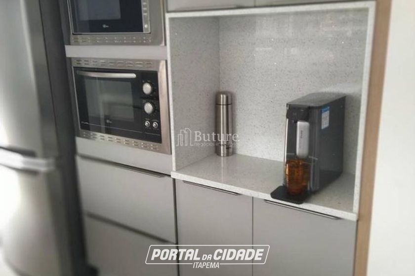 Apartamento &agrave; venda - 202m&sup2; - Meia Praia
