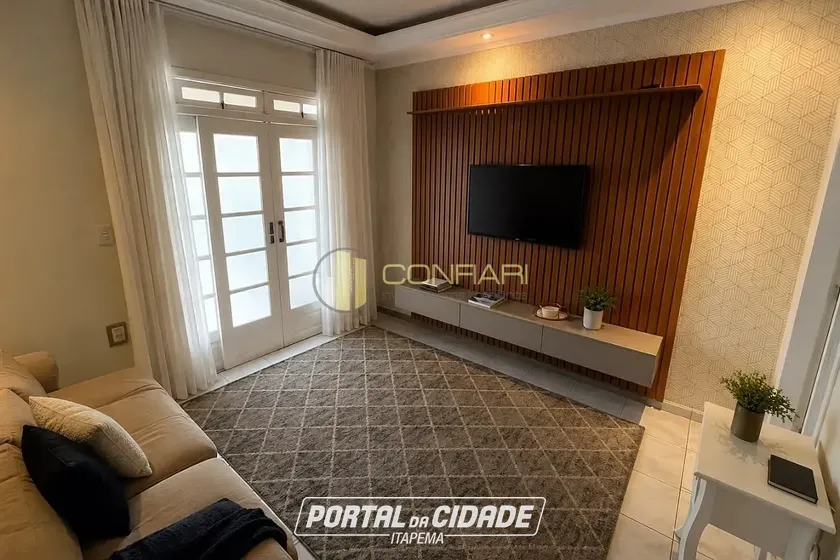 Ch&aacute;cara &agrave; venda - 350m&sup2; - Nova Descoberta