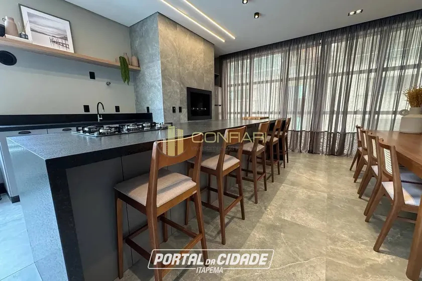 Apartamento &agrave; venda - 124m&sup2; - MEIA PRAIA