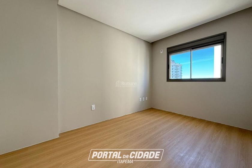 Apartamento &agrave; venda - 105m&sup2; - Centro
