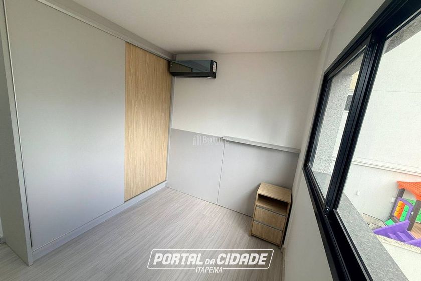 Apartamento &agrave; venda - Meia Praia