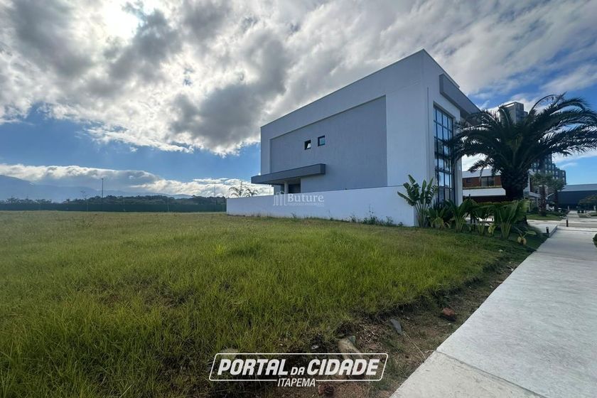 Terreno &agrave; venda - 362m&sup2; - Jardim Dourado