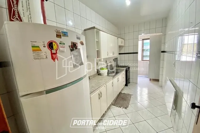 Apartamento &agrave; venda - 104m&sup2; - Meia Praia