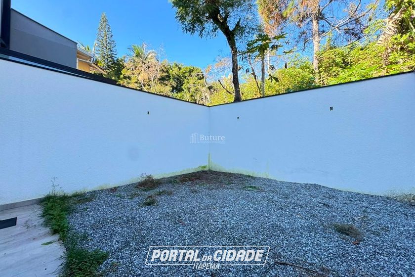 Casa &agrave; venda - 414m&sup2; - Praia dos Amores