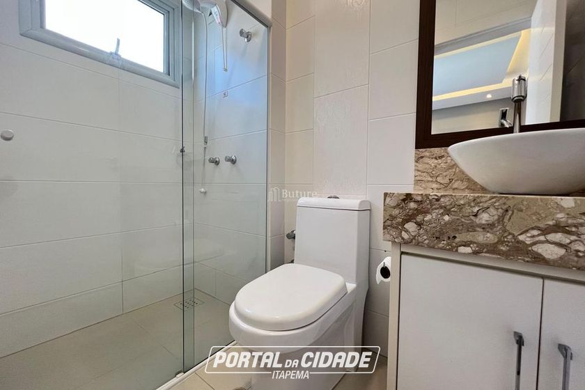 Apartamento &agrave; venda - 166m&sup2; - Meia Praia