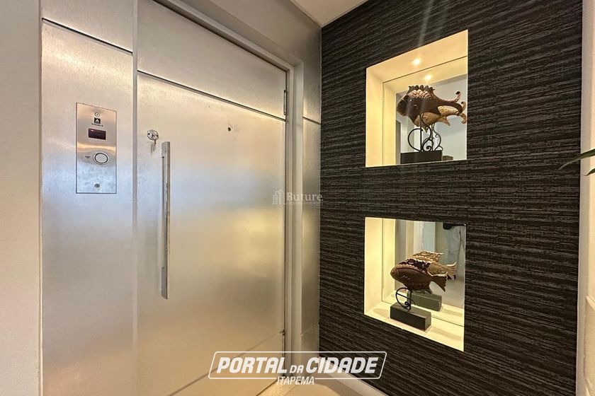 Apartamento &agrave; venda - 120m&sup2; - Centro