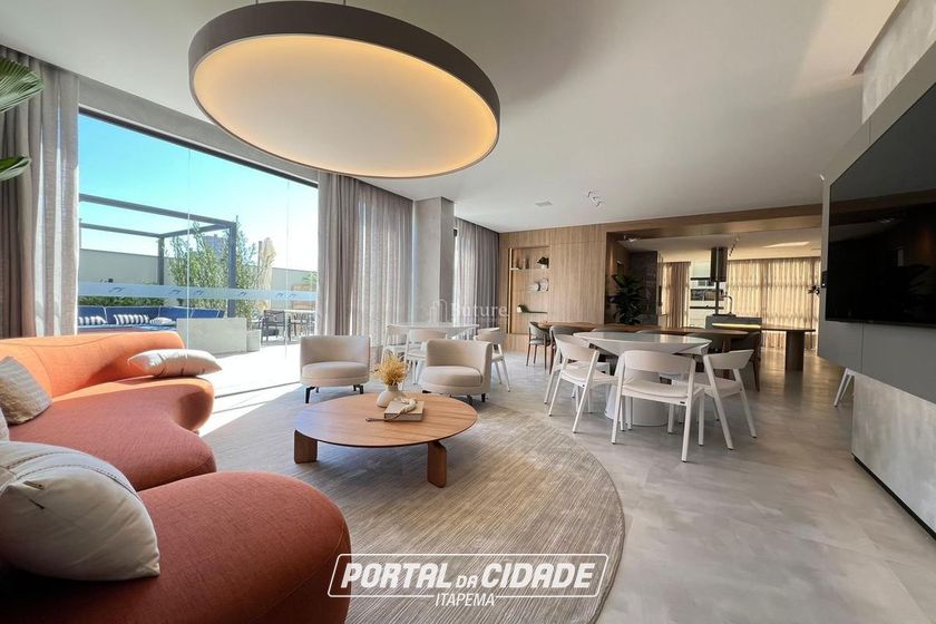 Apartamento &agrave; venda - 123m&sup2; - Meia Praia