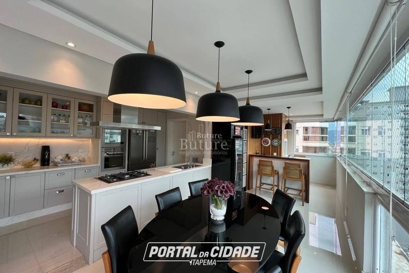 Apartamento &agrave; venda - Meia Praia