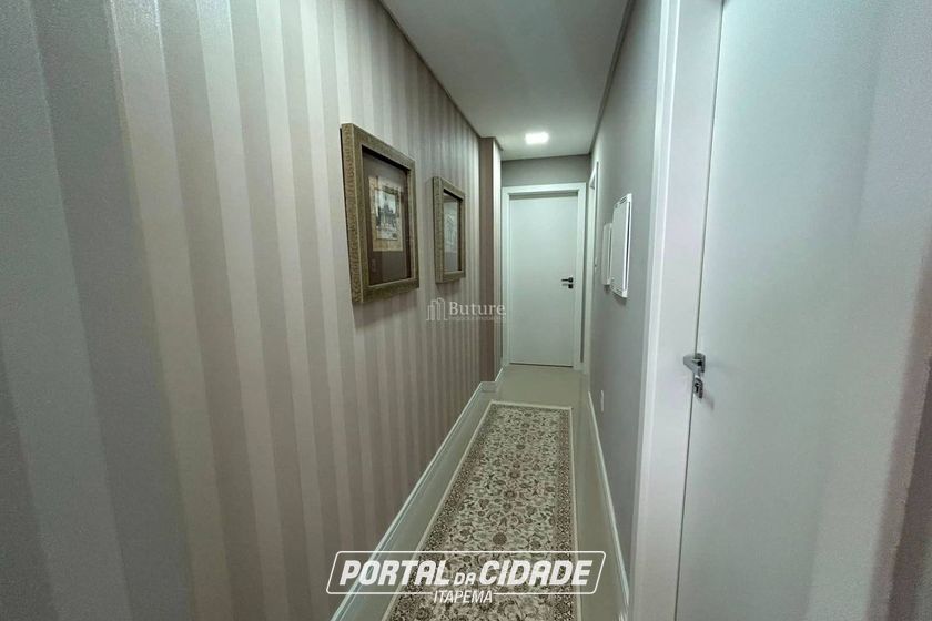 Apartamento &agrave; venda - Meia Praia