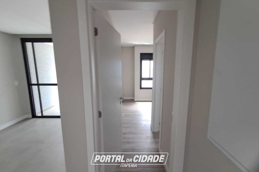 Apartamento &agrave; venda - 90m&sup2; - Balne&aacute;rio Pereque