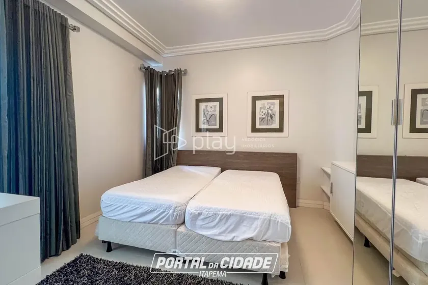 Apartamento &agrave; venda - 165m&sup2; - Centro
