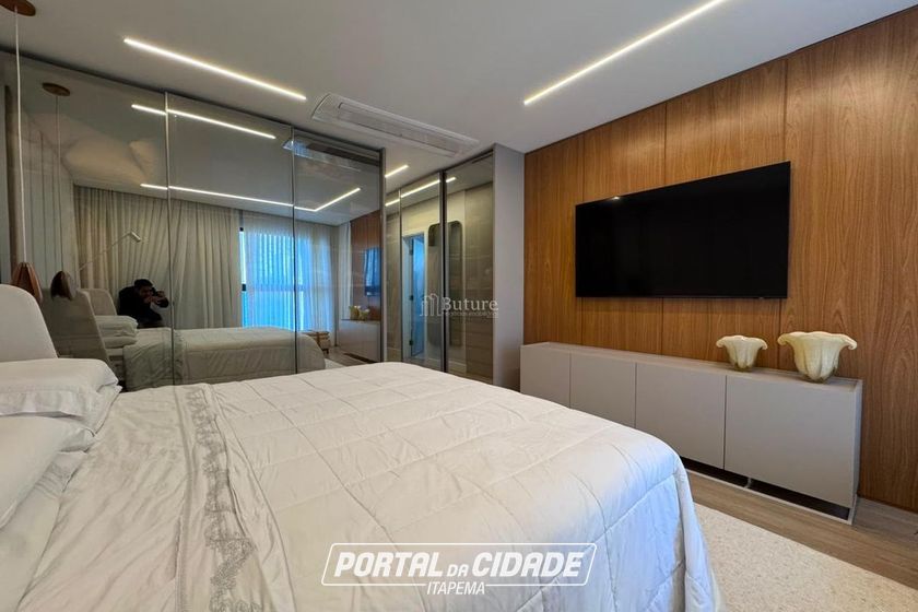 Apartamento &agrave; venda - 222m&sup2; - Centro