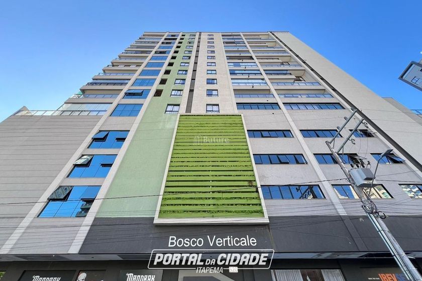 Apartamento &agrave; venda - 106m&sup2; - Meia Praia