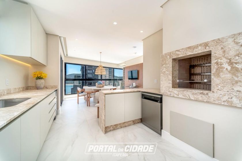 Apartamento &agrave; venda - 193m&sup2; - Barra Sul