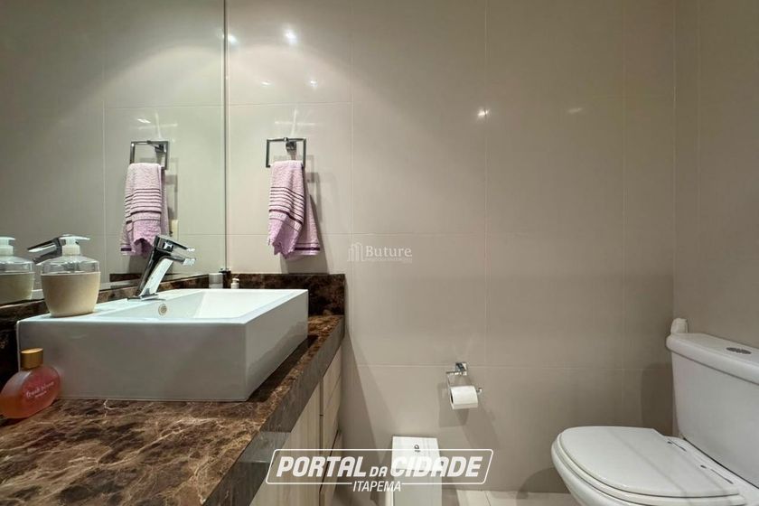 Apartamento &agrave; venda - 135m&sup2; - Pioneiros