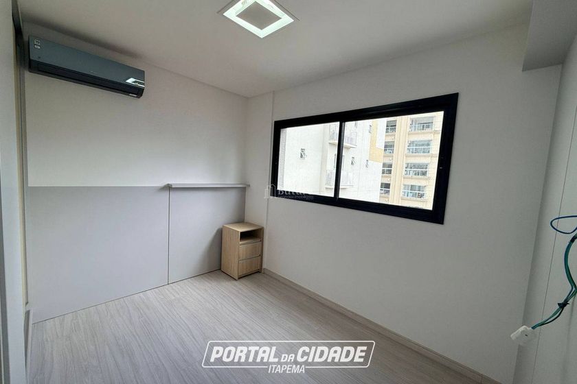 Apartamento &agrave; venda - Meia Praia