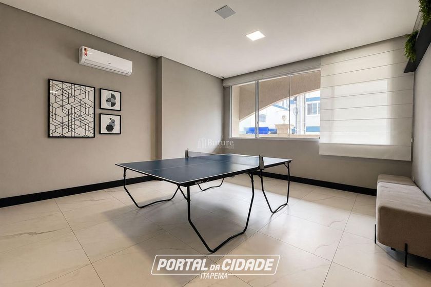 Apartamento &agrave; venda - 85m&sup2; - Meia Praia