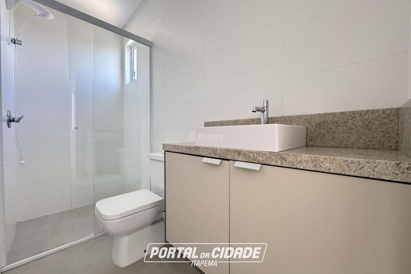 Apartamento &agrave; venda - 129m&sup2; - Meia Praia