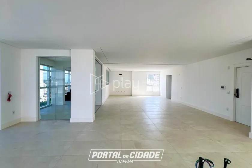 Apartamento &agrave; venda - 297m&sup2; - Meia Praia