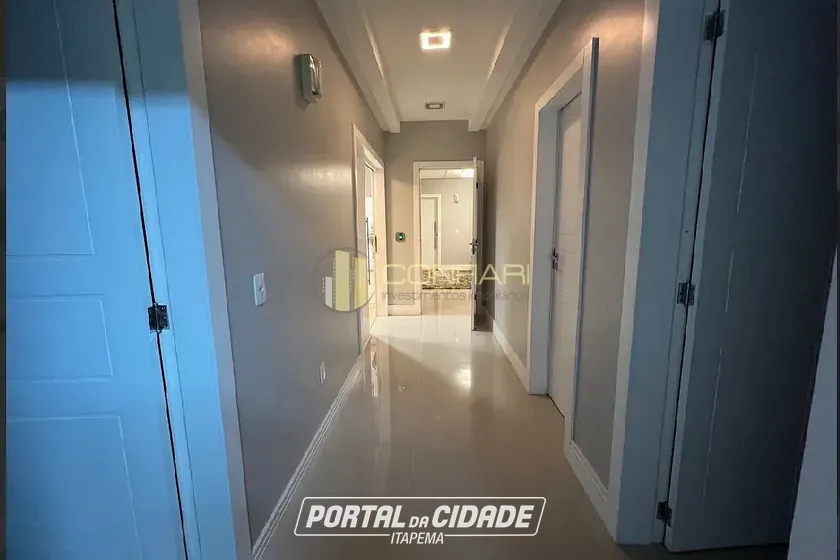 Sala Comercial para alugar - 200m&sup2; - Meia Praia