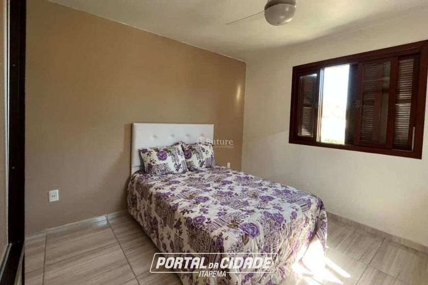 Casa &agrave; venda - 210m&sup2; - 