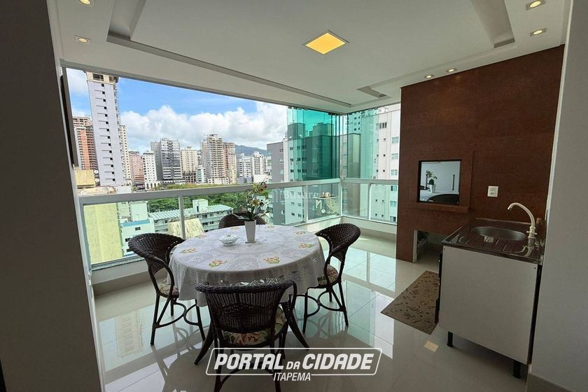 Apartamento &agrave; venda - Meia Praia