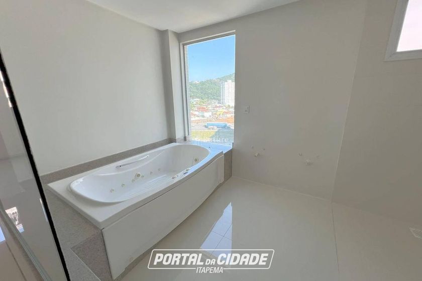 Apartamento &agrave; venda - 345m&sup2; - Centro