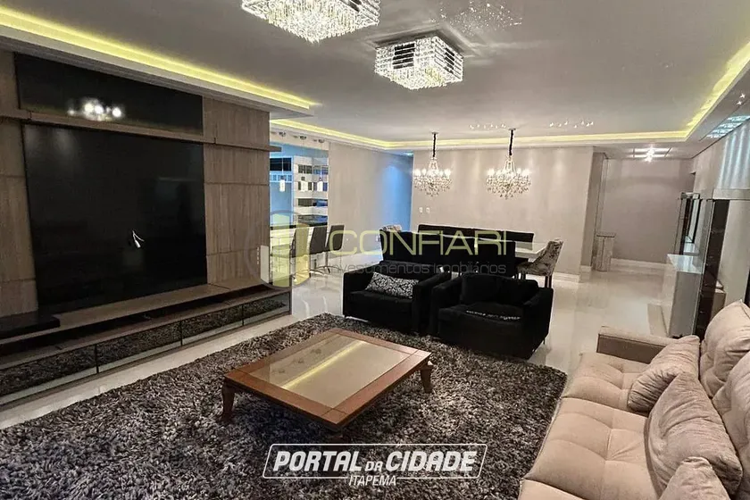 Apartamento &agrave; venda - 170m&sup2; - Meia Praia