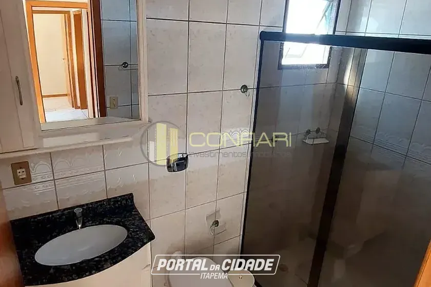 Apartamento para alugar - 163m&sup2; - meia praia