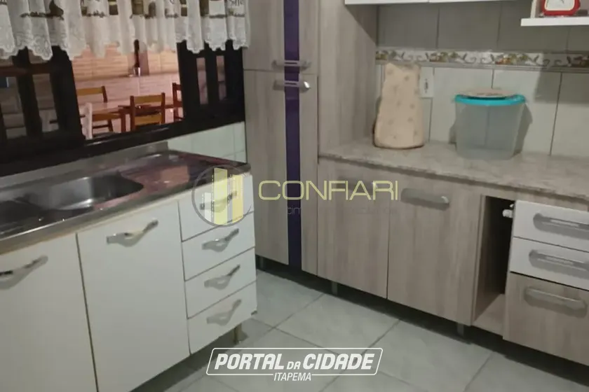 Casa &agrave; venda - 125m&sup2; - Pereque