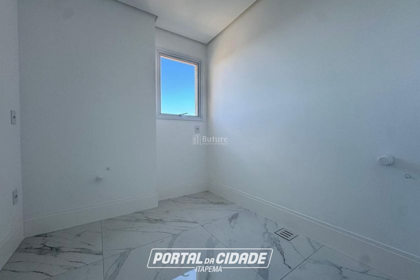 Apartamento &agrave; venda - 190m&sup2; - Centro
