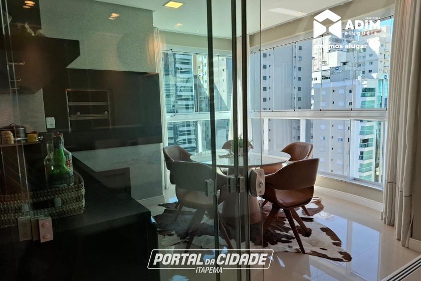 Apartamento para alugar - 142m&sup2; - Meia Praia