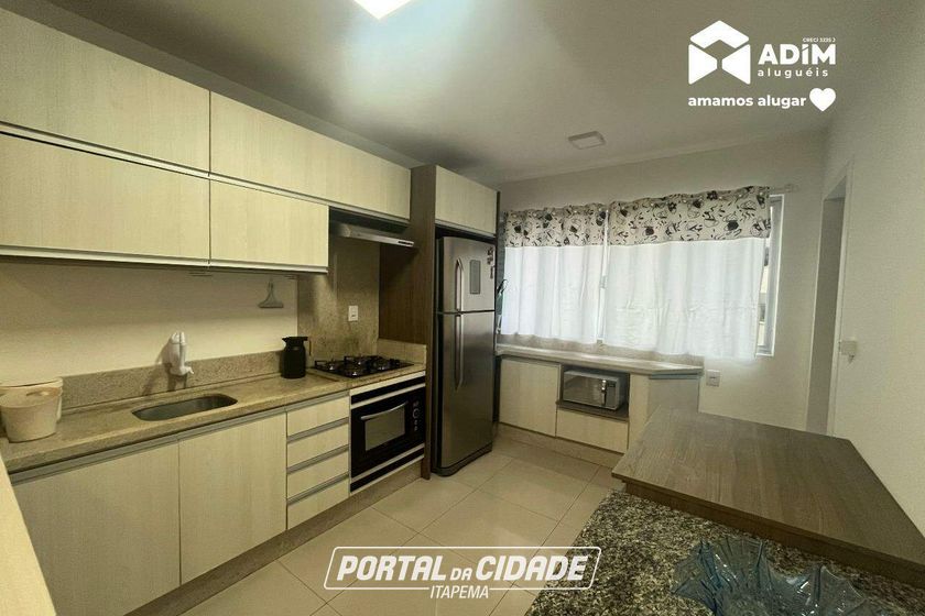 Apartamento para alugar - 140m&sup2; - Centro